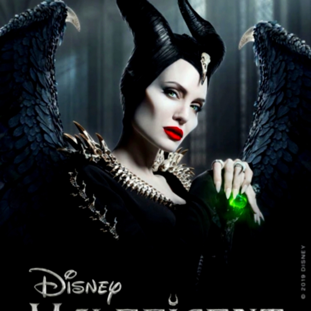 *SOLD* MAC cosmetics eye quad Maleficent Disney